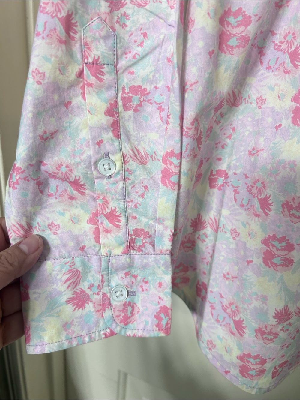 Clare V. Pink & White Floral Pintuck Button-Up Top - Picture 4 of 6